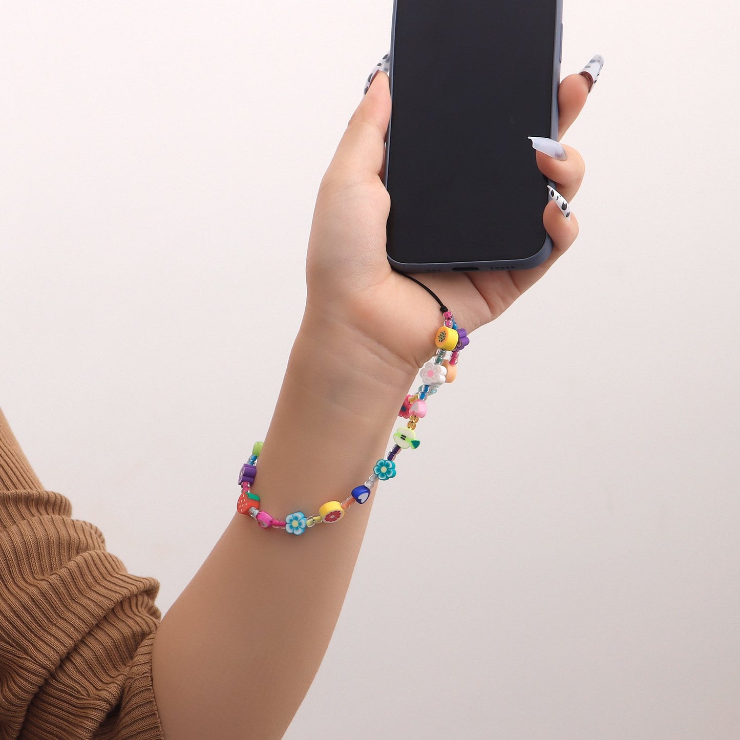 Jewelry niche design handmade colorful flowers mobile phone chain female fairy autumn and winter mobile phone ornaments