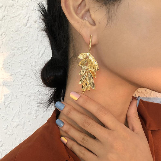 E1 Creative Fashion Personality Earrings Multi-layered Leaf Vintage Earrings Metal Texture Tassel Earrings