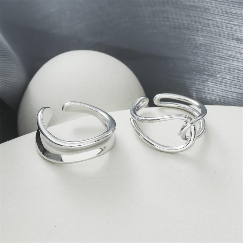 Fashion personality retro geometric open ring light luxury niche cross smooth couple ring tail ring index finger ring