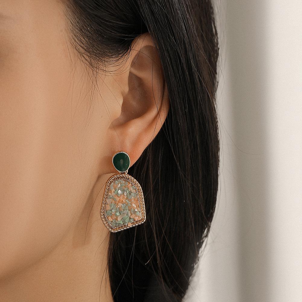 Dongdaemun Retro Irregular Geometric Gravel Earrings French Temperament Color Stone Earrings Female Jewelry