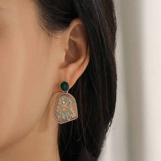 Dongdaemun Retro Irregular Geometric Gravel Earrings French Temperament Color Stone Earrings Female Jewelry