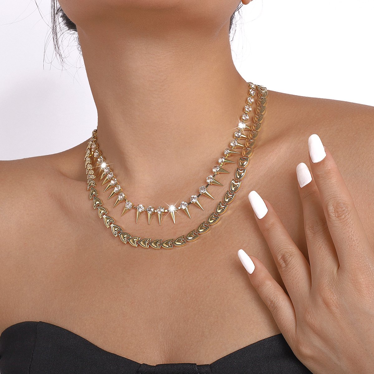N131 Jewelry Personality Claw Chain Rivet Stacked Necklace Cold Temperament Rhinestone Necklace Female