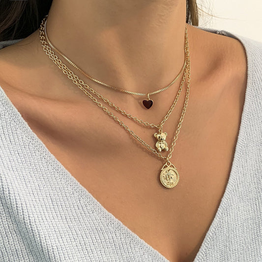 Personality niche design sentimental love bear pendant necklace metal portrait tag chain necklace