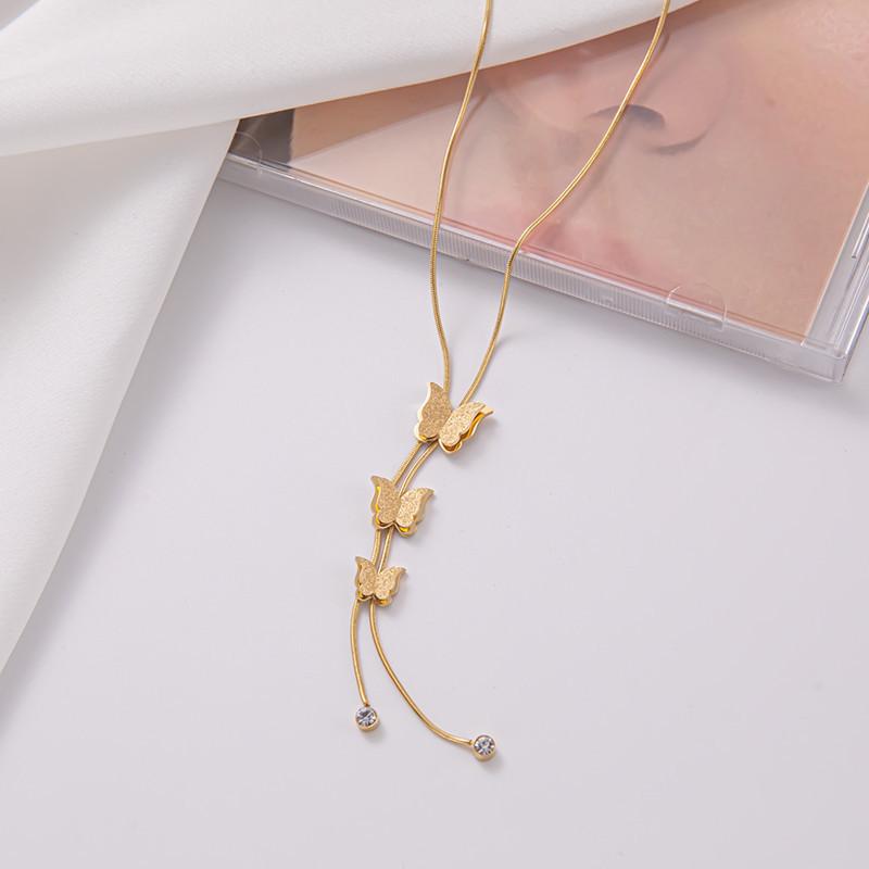 Necklace net red explosion style does not fade titanium steel necklace three-dimensional butterfly tassel pendant clavicle chain