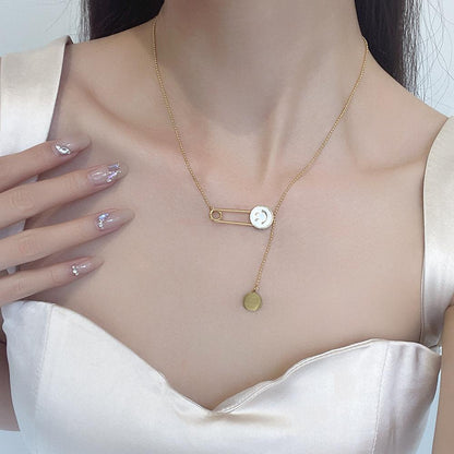 18K Gold Smiley Smile Pendant Simple Expression Clavicle Chain Female Tassel Necklace Gift Girlfriend