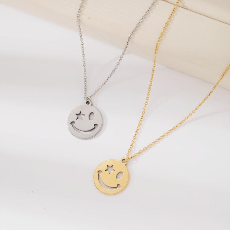 Titanium steel hip-hop smiley face necklace female simple personality asymmetrical smiley face clavicle chain