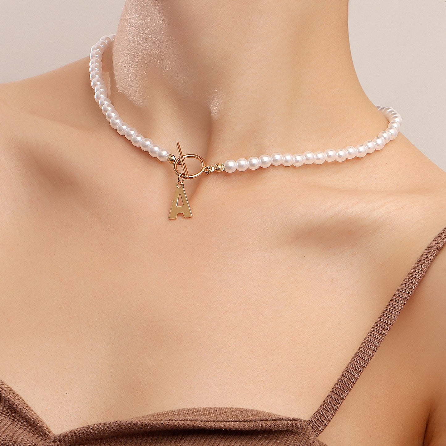 Explosive simple imitation pearl chain letter A pendant necklace female choker pearl necklace