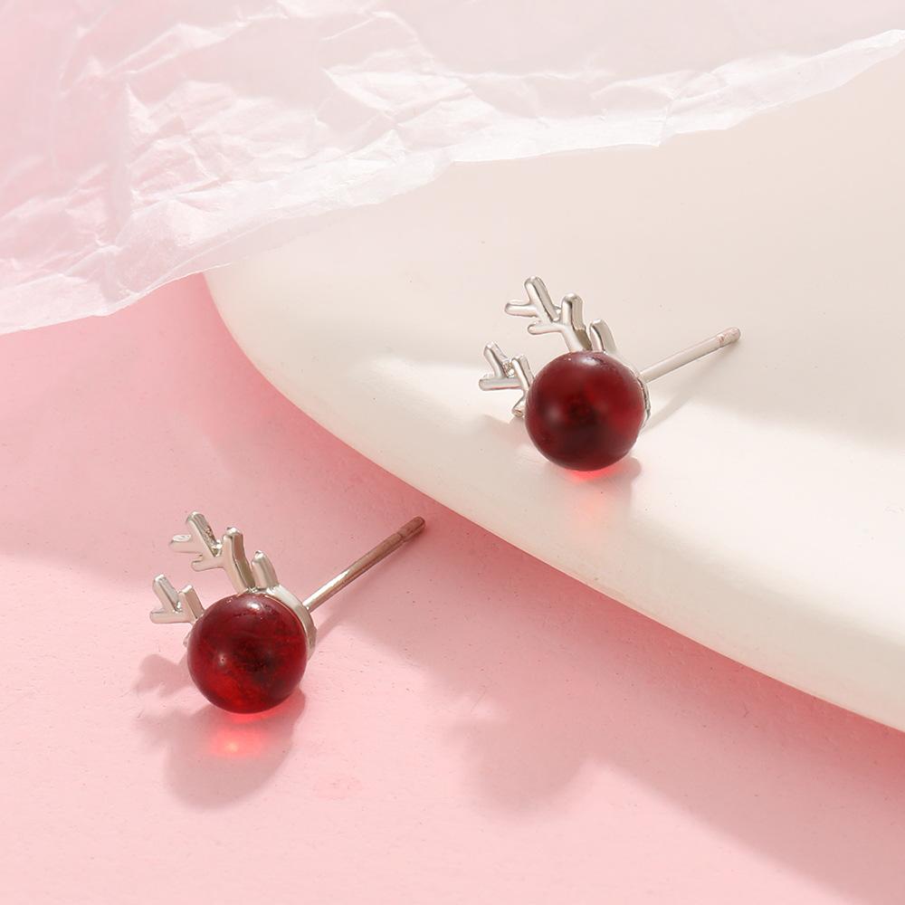 Christmas deer earrings female fashion temperament niche design cute antler earrings wine red elk earrings fashion