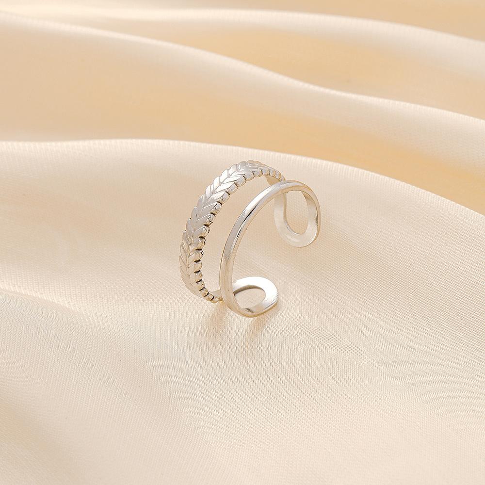 Simple and stylish stainless steel opening wheat ear adjustable ring French style light luxury design ladies all-match ring