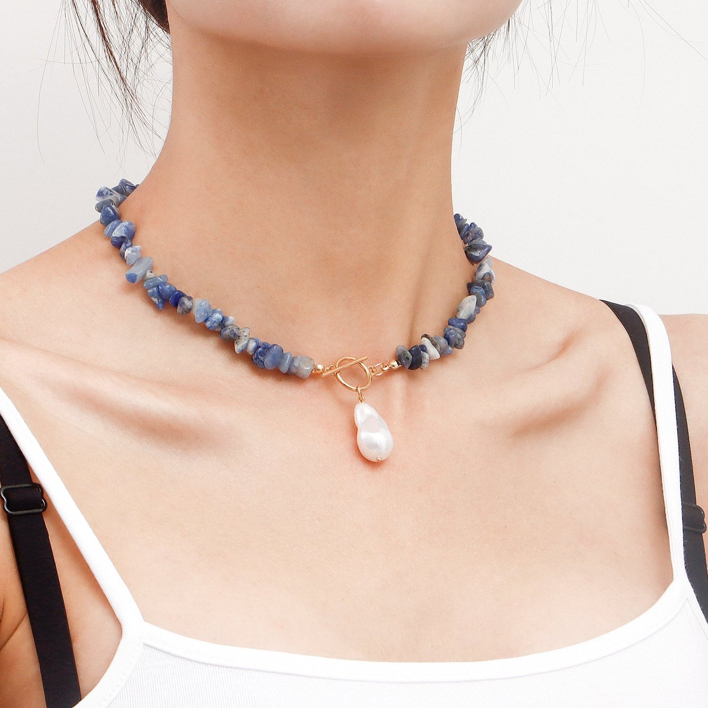 Jewelry Large Shaped Pearl OT Buckle Necklace Femininity Simple Fashion Blue Turquoise Necklace