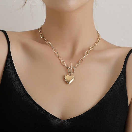 Jewelry chain can be opened peach heart pendant necklace ladies fashion simple temperament heart-shaped necklace