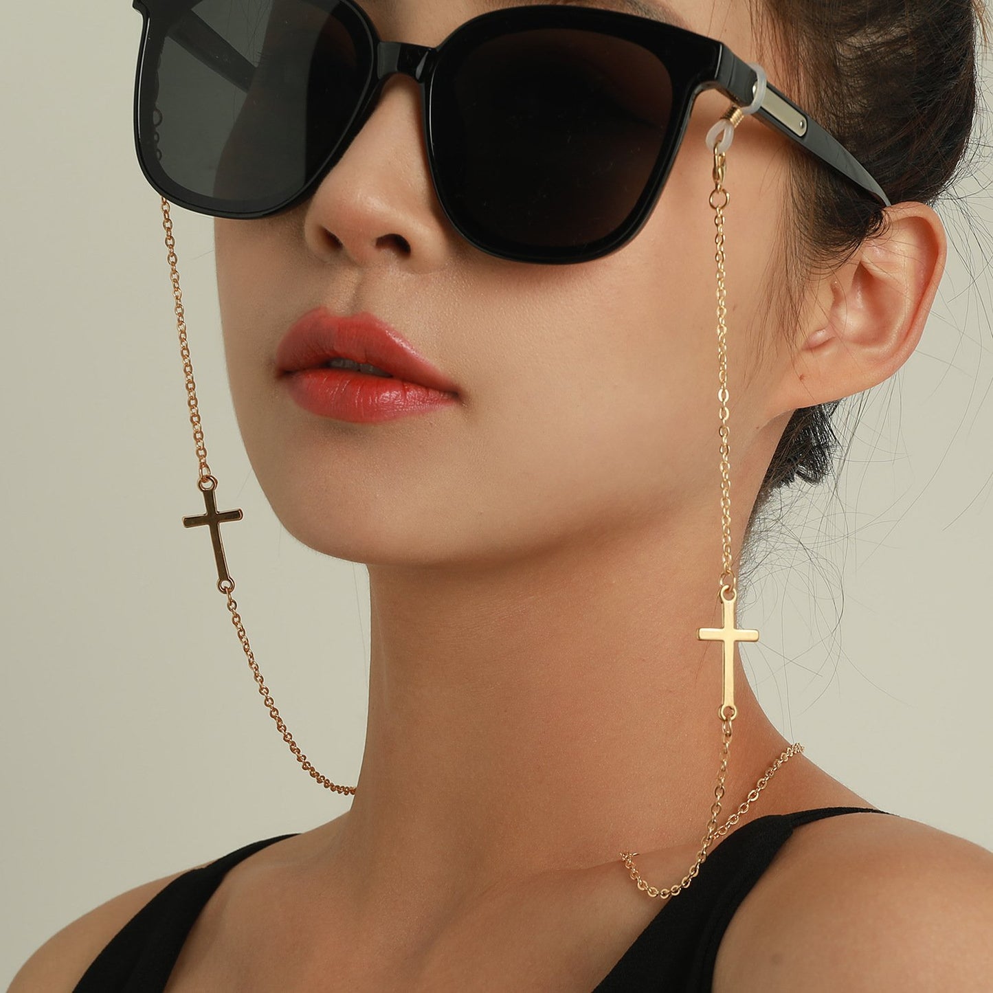 Jewelry symmetrical metal cross glasses chain female simple temperament multi-purpose mask non-slip lanyard