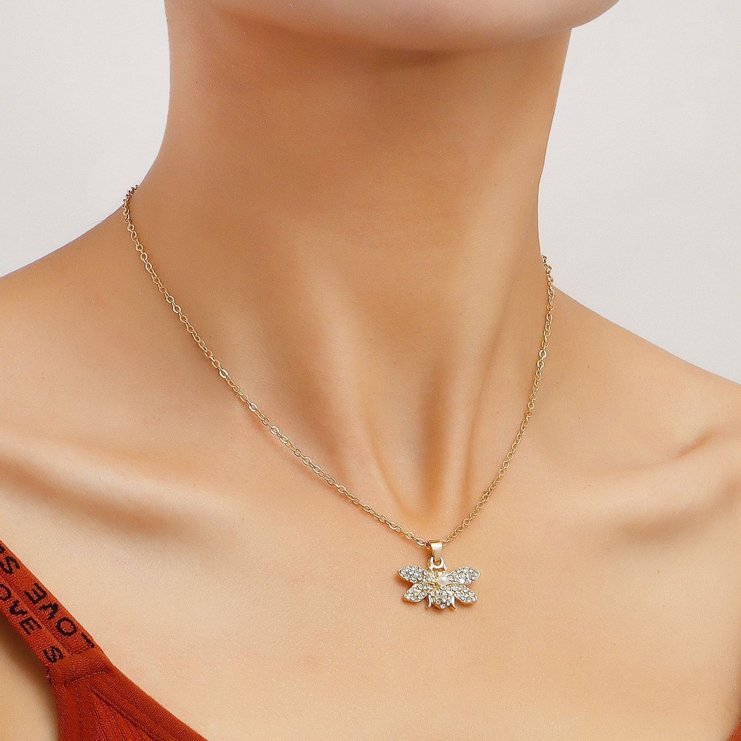 Jewelry Butterfly Necklace Sweater Chain Light Luxury Ins Fashion Advanced Design Necklace