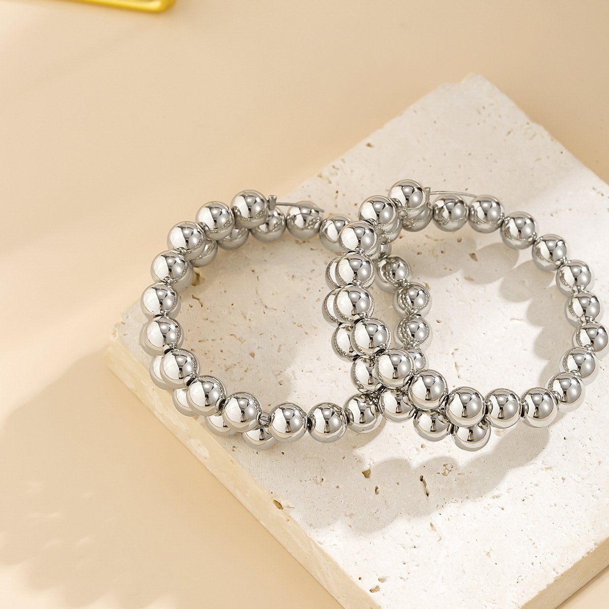 Jewelry Fashion Exaggerated Big Ring Earrings Female Personality Trend Metal Bead Earrings Earrings