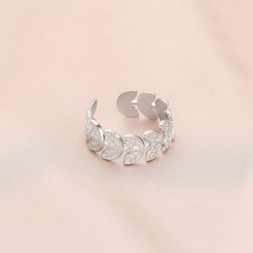 Fashion and simple temperament stainless steel wheat ears opening ring dripping oil green ring ladies jewelry