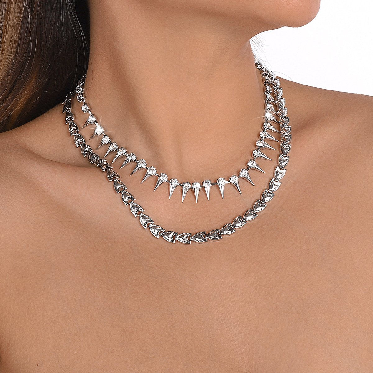 N131 Jewelry Personality Claw Chain Rivet Stacked Necklace Cold Temperament Rhinestone Necklace Female