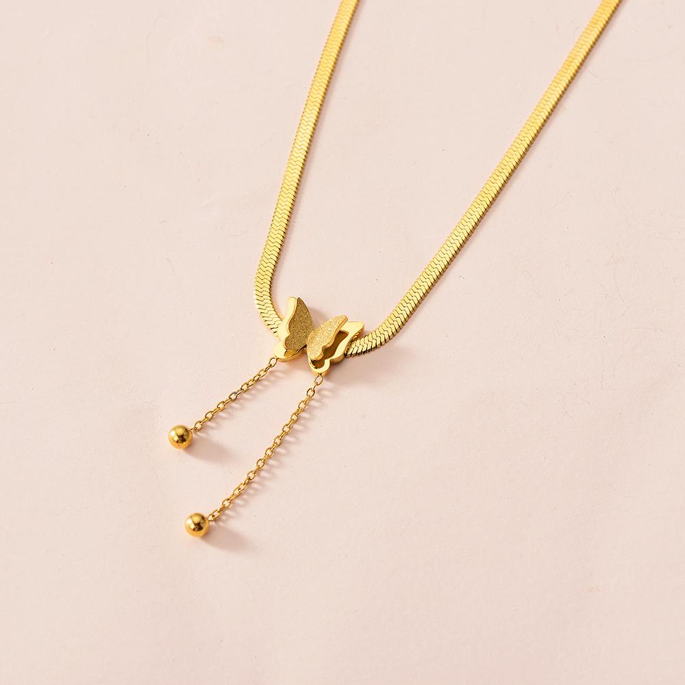 Fashion Creative Stainless Steel Star Moon Sexy Elegant Pendant Titanium Steel Double Layer Necklace Versatile Ornate Jewelry Women