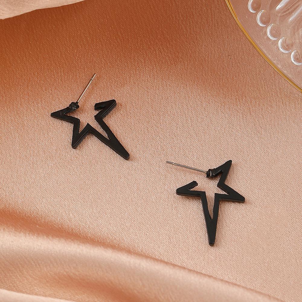 Creative metal geometric earrings exaggerated trend street shooting hollow star earrings unisex