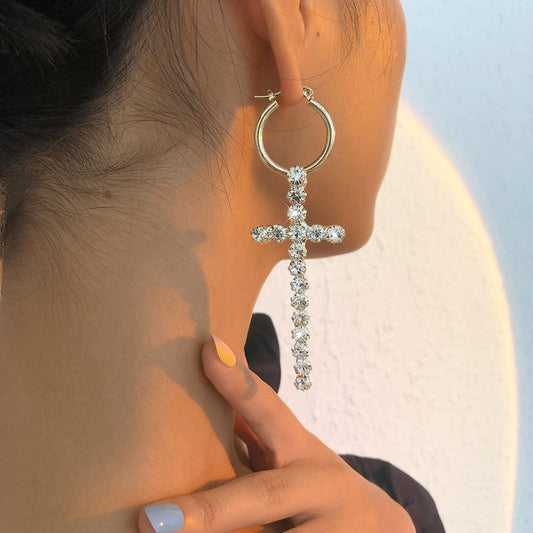 E9977 Jewelry Fashion Diamond Cross Earrings Simple Personality Cold Earrings Women