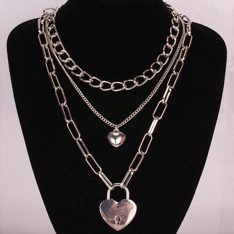 Unlockable personalized necklace couple lock and peach heart pendant necklace boudoir honey love padlock multi-layer set chain