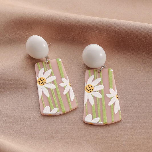 Creative abstract graffiti small daisy flower illustration printing plate earrings acrylic jewelry