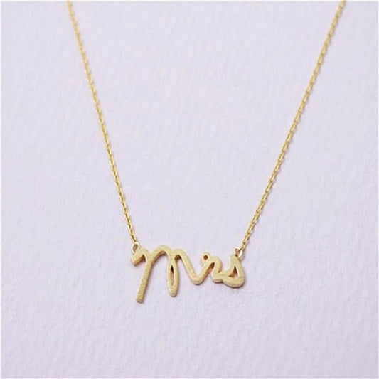Popular Jewelry DIY Jewelry Accessories Alphabet Mrs Pendant Necklace Female Explosive Necklace