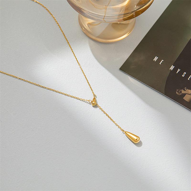 Ins titanium steel gold-plated design sense water drop temperament necklace female light luxury fashion simple collarbone chain necklace