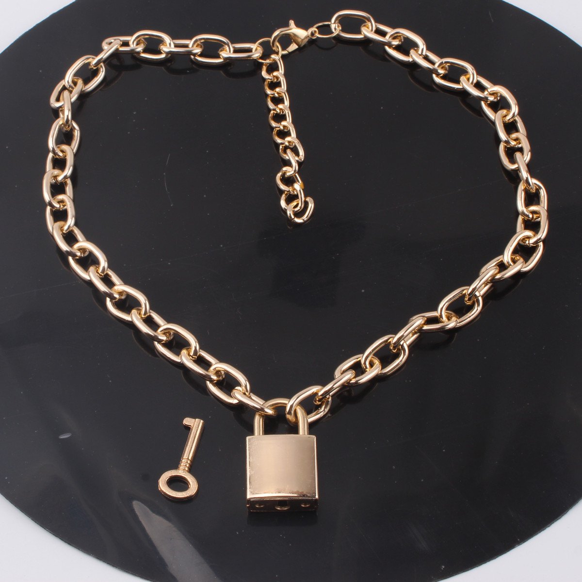 Jewelry hip-hop net red same style lock with key detachable wearable metal chain necklace