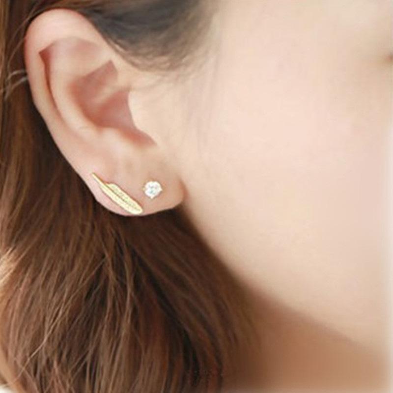 Earrings Exquisite Feather Shape Stud Earrings Elegant Women Jewelry