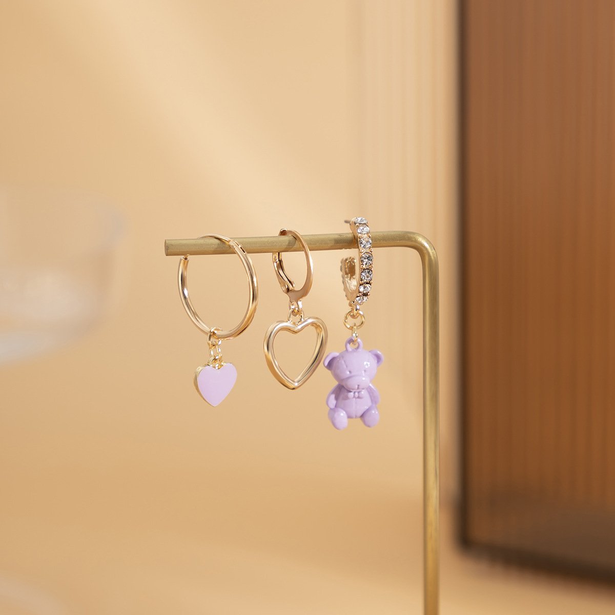 Fashion dripping oil personality small earrings set simple love bear rhinestones all-match cold earrings