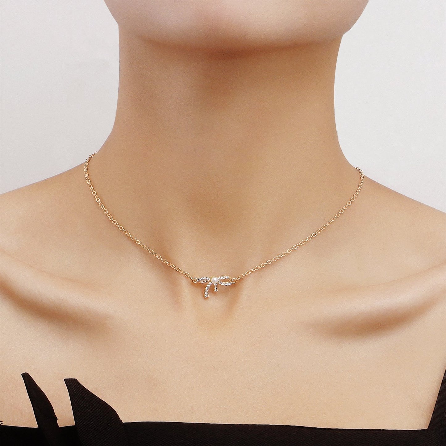 Jewelry Bow Knot Necklace Women's Single Layer All-match Light Luxury Niche Design Sense Clavicle Chain Necklace
