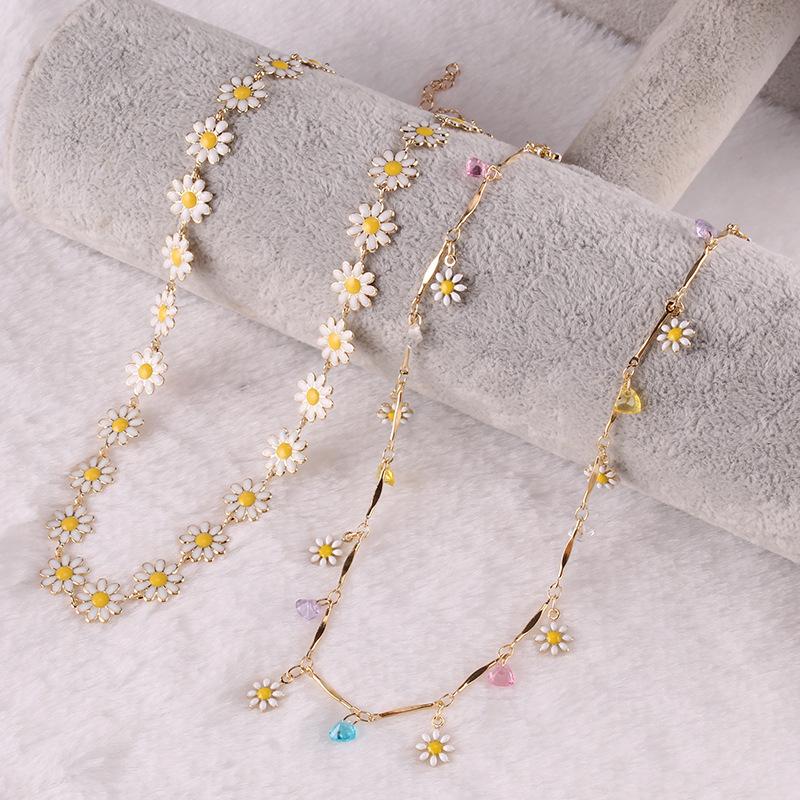 Simple temperament painted dripping oil flower clavicle chain explosive style colorful crystal pendant necklace