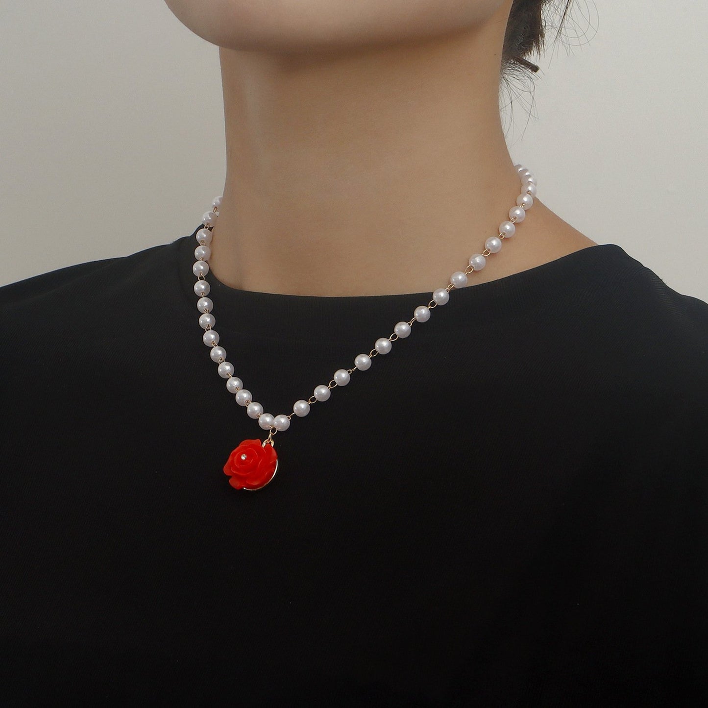 Jewelry Rose Pendant Imitation Pearl Necklace Sweater Chain Fashion Cold Versatile Design Sense Necklace
