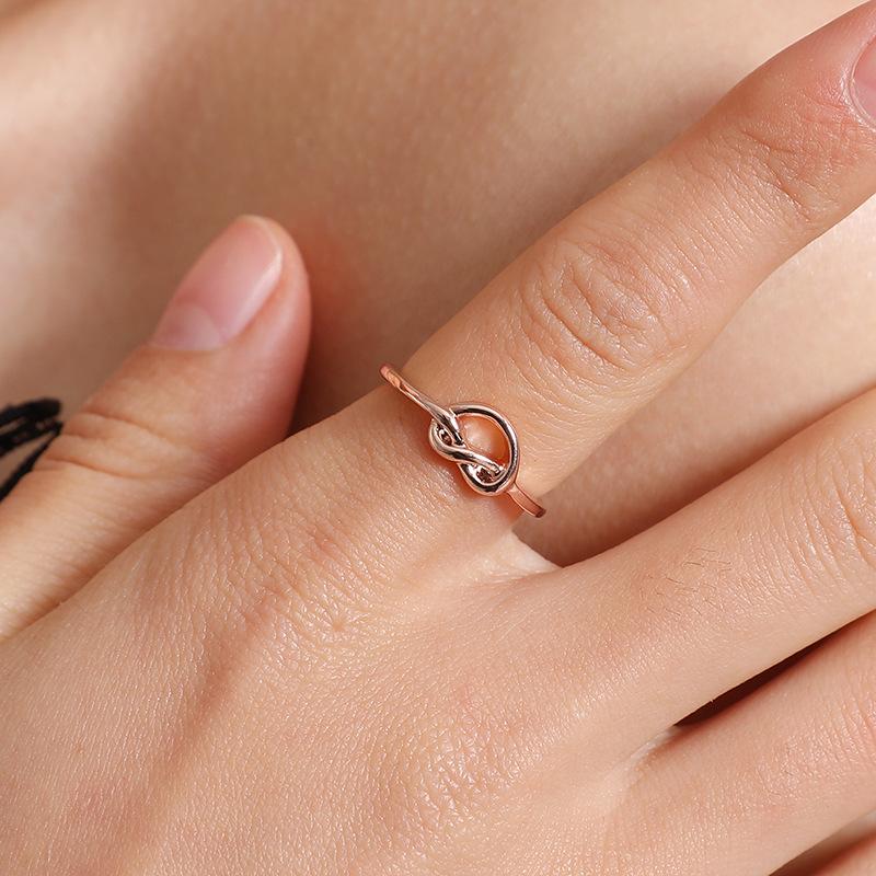 Jewelry Ladies Rose Gold Knotted Ring Fine Hand Jewelry