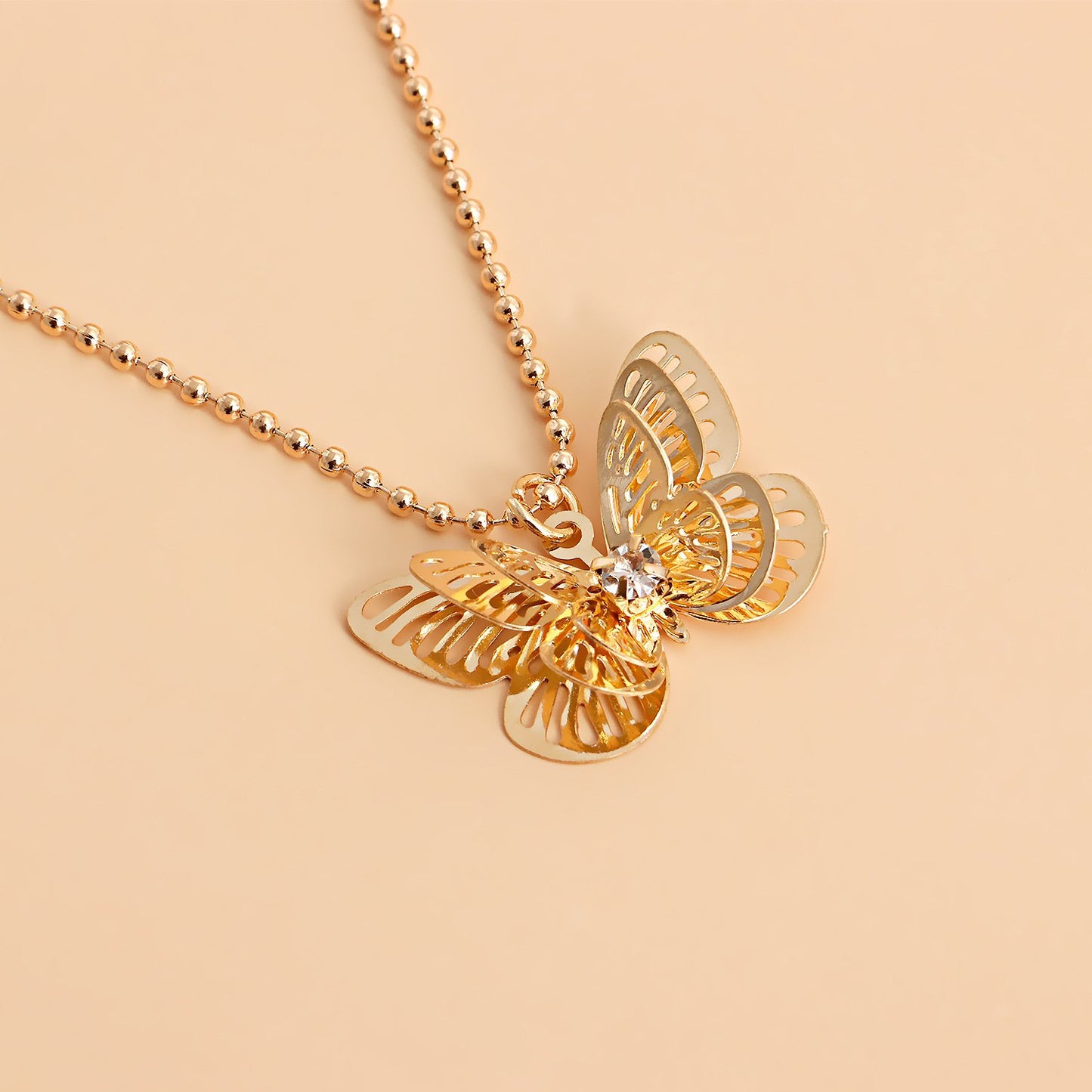Jewelry trend multi-layer love hollow butterfly necklace female ins niche design sense light luxury