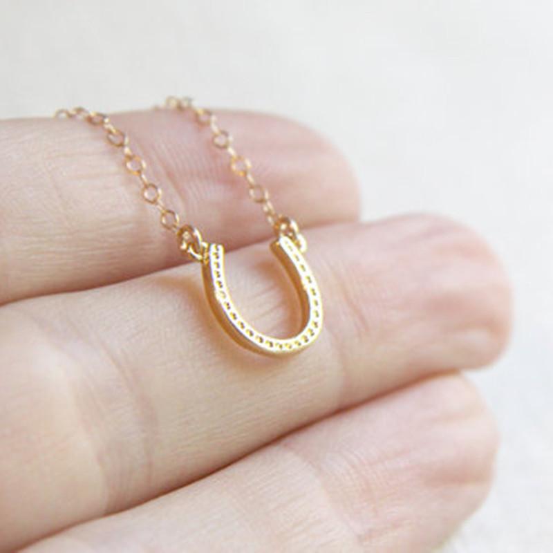 Pendant Necklace Simple Fashion Horseshoe U Shape Necklace Exquisite Clavicle Chain