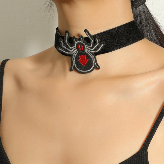 Exaggerated velvet black spider necklace gothic dark girl choker collar autumn and winter women