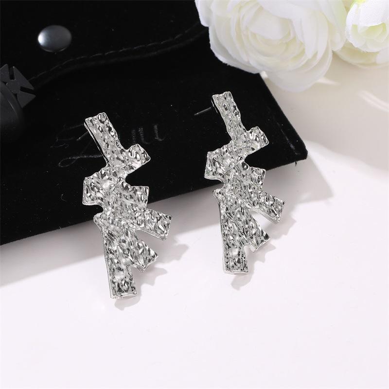 Earrings Frosted Irregular Geometric Stud Earrings Trendy Street Shooting Rectangular Stitching Ear Jewelry