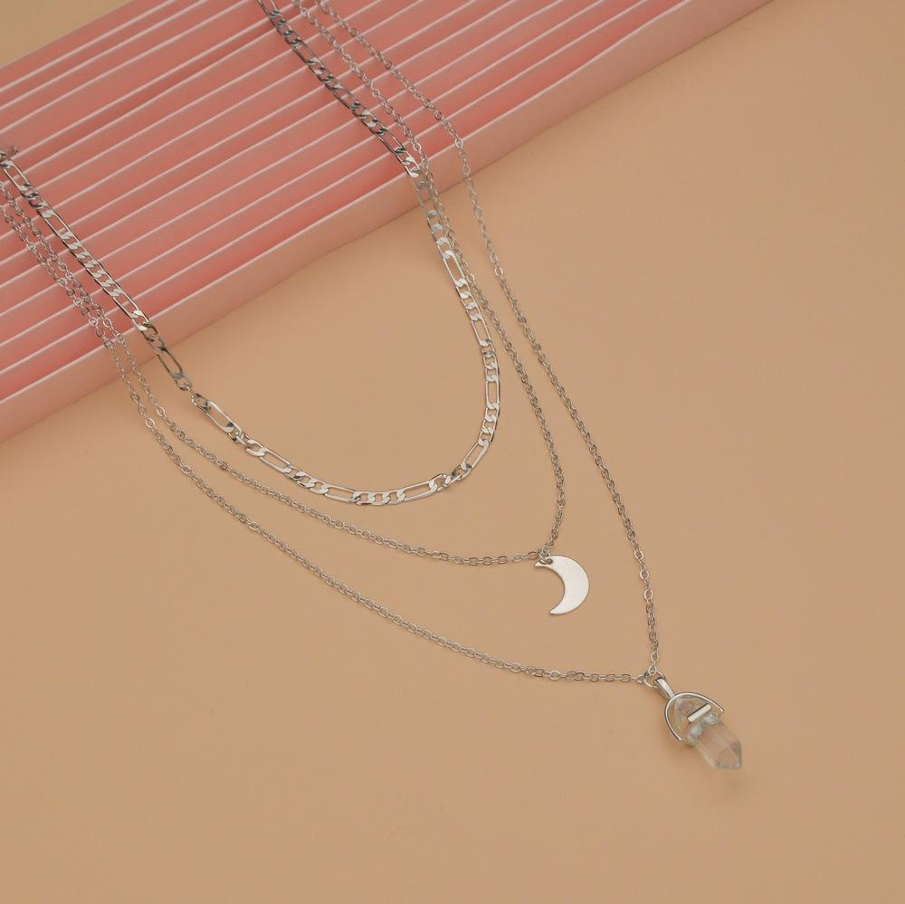 Fashion Vintage Resin Hexagon Pillar Moon Pendant Necklace Women Accessories