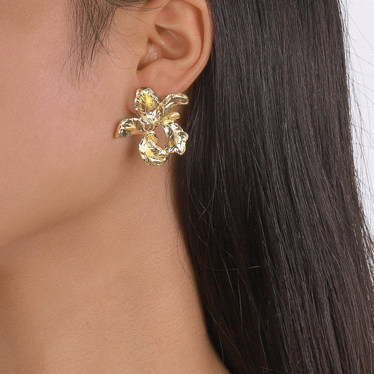 E1863 Irregular Simple Metal Flower Earrings Temperament Elegant Literary Retro Design Earrings