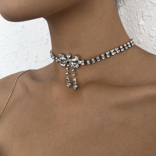 N8741 Popular Jewelry Personalized Diamond Bow Knot Clavicle Necklace French Temperament Geometric Popular Necklace