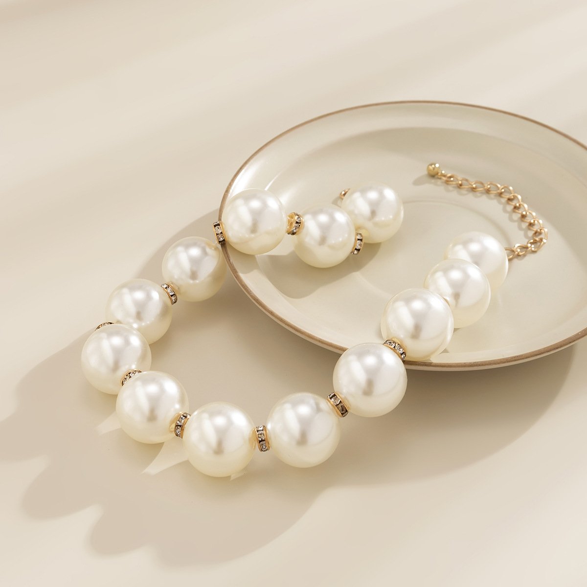 Jewelry Xiaoxiang Fashion Beaded Versatile Necklace Light Luxury Rhinestone Design Imitation Pearl Necklace