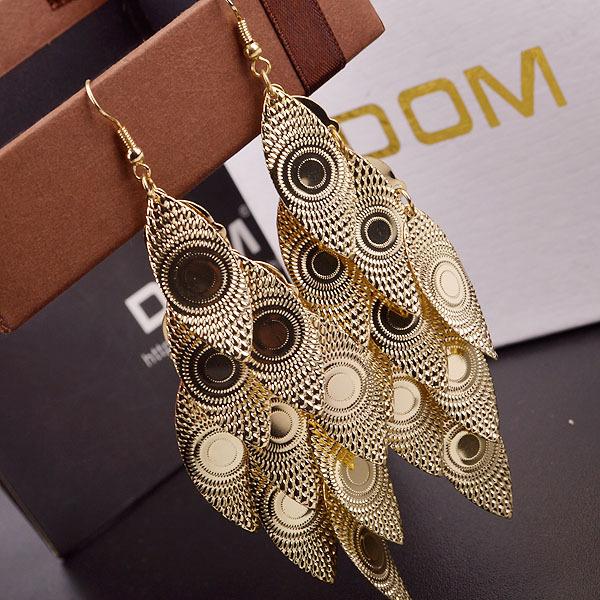 Long Oval Eye Earrings Fashion Metal Earrings Sequin Ear Jewelry
