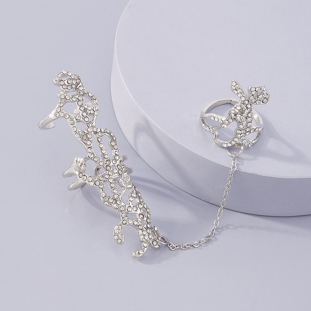 R746 Jewelry Personality Diamond Hollow One-Piece Ring Fashion Exaggerated Creative Ring Female