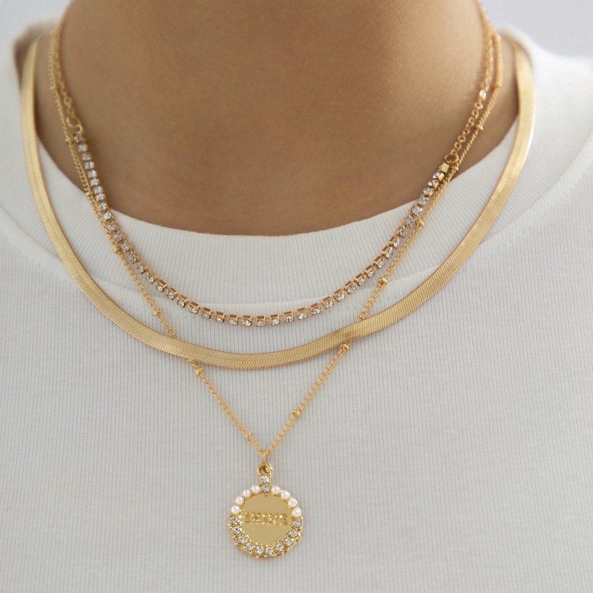 Jewelry Metal Hip-Hop Snake Bone Chain Necklace Simple Diamond-studded Pearl Alphabet Tag Necklace