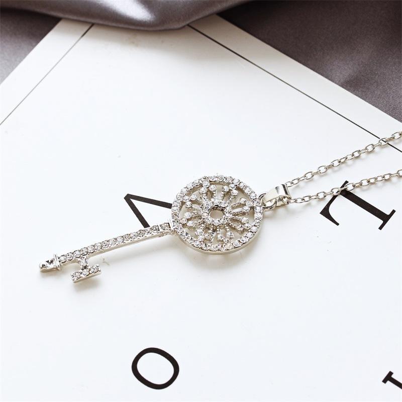 Autumn and winter diamond wreath key necklace women's long chain fashion sweater chain