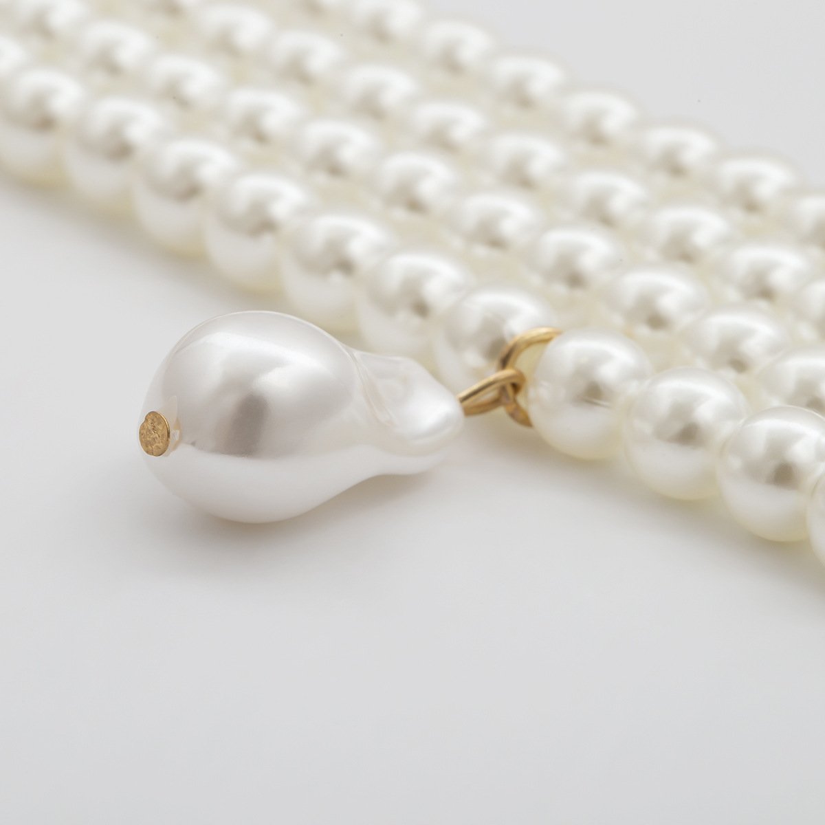 Multilayer Imitation Pearl Opposite Sex Pendant Necklace Geometric Beaded Choker Jewelry