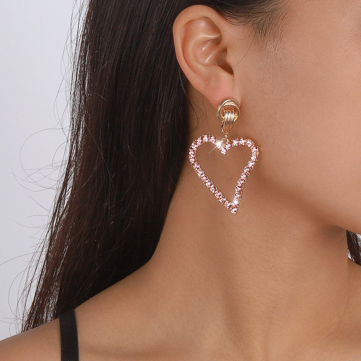 E1634 Fashion asymmetric full diamond earrings femininity age reduction hollow peach heart simple net red earrings