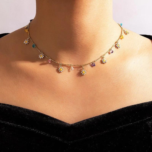 Creative Jewelry Small Daisy Clavicle Chain Necklace Ladies Simple Temperament Painted Drip Glaze Flower Necklace