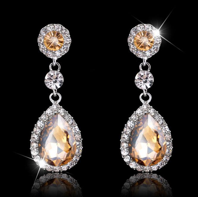 Fashion Shiny Drop Shaped Crystal Earrings Versatile Sweet Earrings Famous Ear Jewelry